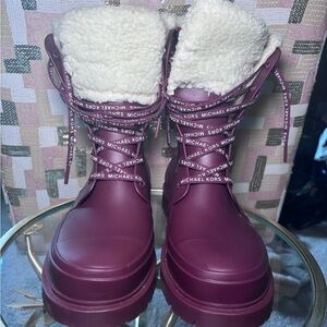 Michael Kors Montaigne Rain Boots - Size 10